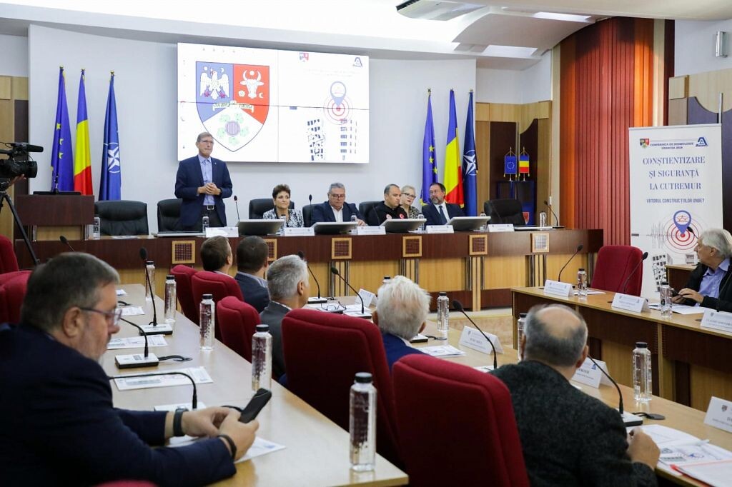 conferinta-seismologie-focsani-2024-2